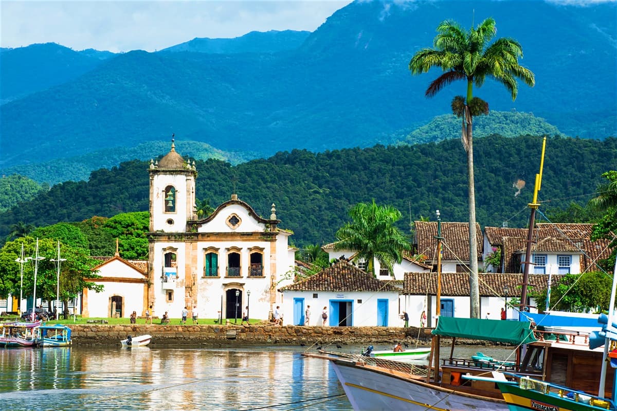 Paraty Colonial e Praias